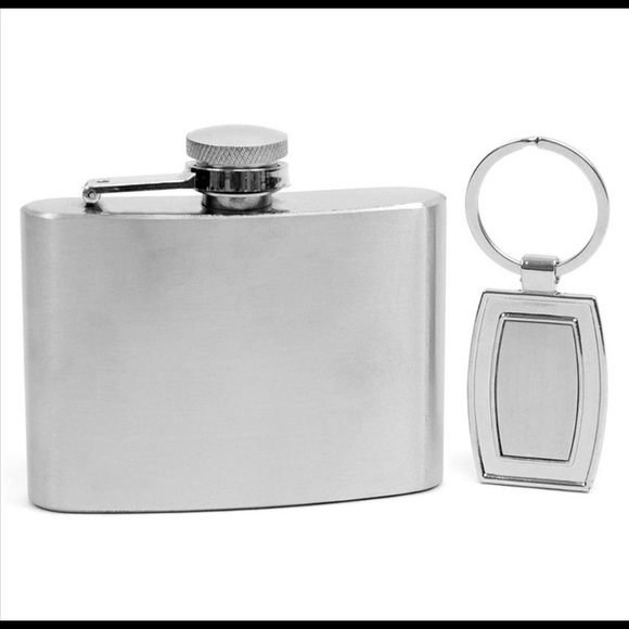 Flask & Key Chain Set - Picture 4 of 4
